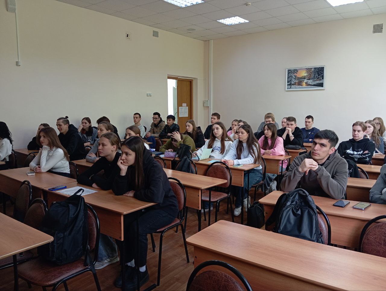 Кураторский час в группе 24ФПИ1 «Юные герои Великой Отечественной войны»